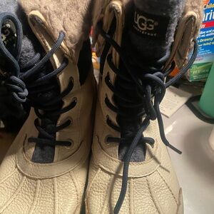 UGG Cream and Navy Blue Lace-Up Boots